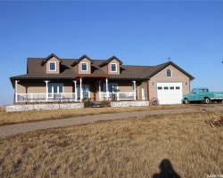 Rural Address, Happyland Rm No. 231, Saskatchewan S0N 1H0, 3 Bedrooms Bedrooms, 11 Rooms Rooms,3 BathroomsBathrooms,Acreage,For Sale,Noble Acreage,Rural Address,SK963456