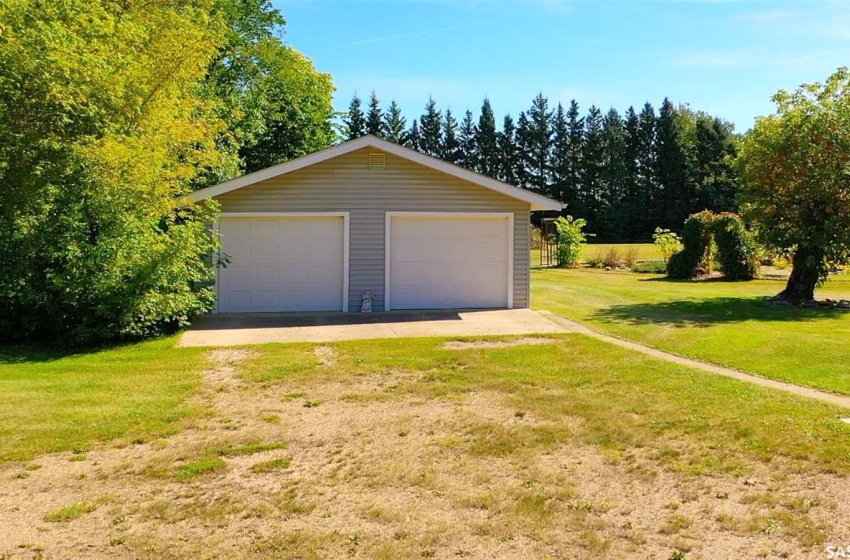 Rural Address, Hyas, Saskatchewan S0A 1K0, 4 Bedrooms Bedrooms, 19 Rooms Rooms,2 BathroomsBathrooms,Acreage,For Sale,Yagelniski Acreage RM of Clayton No. 333,Rural Address,SK966318