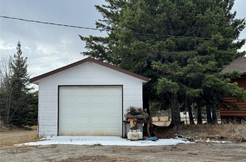 Rural Address, Hudson Bay Rm No. 394, Saskatchewan S0E 0Y0, 5 Bedrooms Bedrooms, 12 Rooms Rooms,2 BathroomsBathrooms,Acreage,For Sale,2.52 Acres North,Rural Address,SK966323