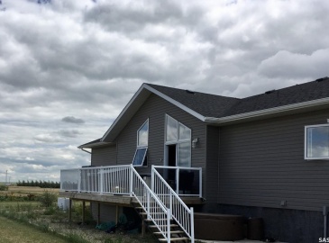 Rural Address, Swift Current Rm No. 137, Saskatchewan S9H 3X5, 4 Bedrooms Bedrooms, 16 Rooms Rooms,4 BathroomsBathrooms,Acreage,For Sale,121 Westview Place,Rural Address,SK966734