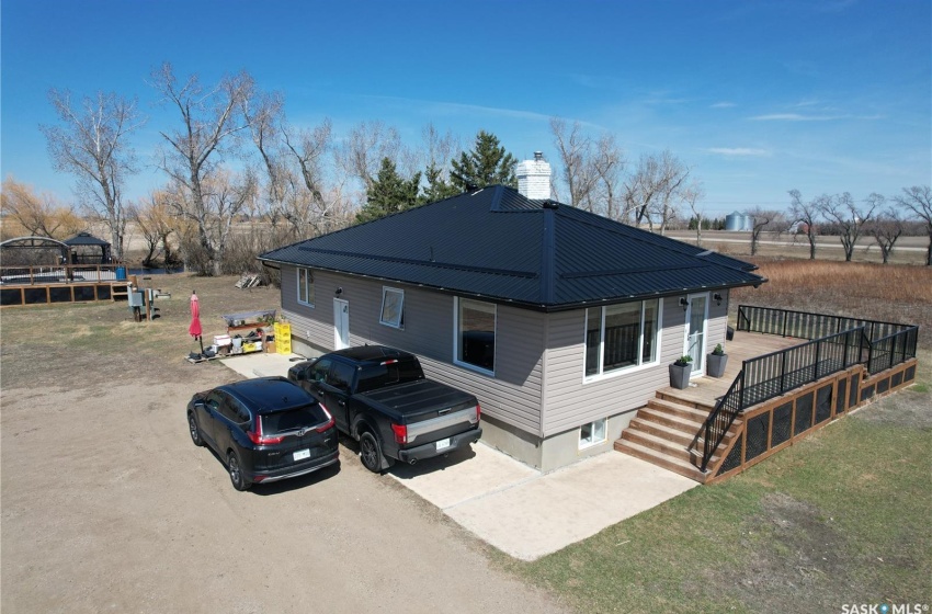 Rural Address, Bratt's Lake Rm No. 129, Saskatchewan S4P 2Z3, 5 Bedrooms Bedrooms, 12 Rooms Rooms,2 BathroomsBathrooms,Acreage,For Sale,RM of Bratt's Lake Acreage,Rural Address,SK967078