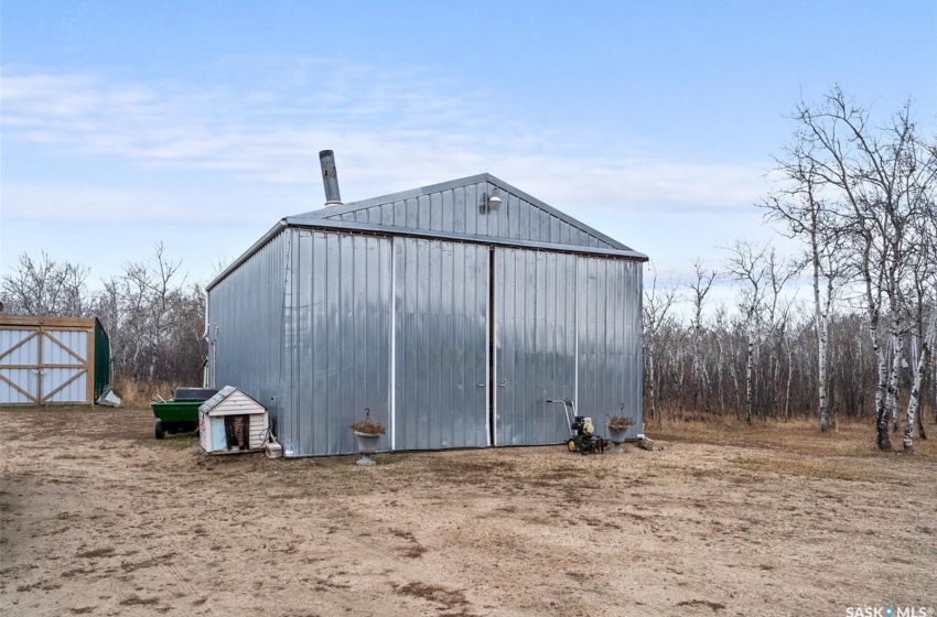 Rural Address, Montrose Rm No. 315, Saskatchewan S0L 0P0, 3 Bedrooms Bedrooms, 10 Rooms Rooms,2 BathroomsBathrooms,Acreage,For Sale,LR Acreage,Rural Address,SK988480