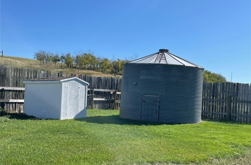 Rural Address, Eagle Creek Rm No. 376, Saskatchewan S0M 1T0, 3 Bedrooms Bedrooms, ,2 BathroomsBathrooms,Farm,For Sale,Davis Ranch,Rural Address,SK970008