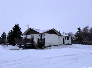 Rural Address, Leroy Rm No. 339, Saskatchewan S0K 2P0, 3 Bedrooms Bedrooms, 14 Rooms Rooms,3 BathroomsBathrooms,Acreage,For Sale,Neufeld Acreage,Rural Address,SK988661