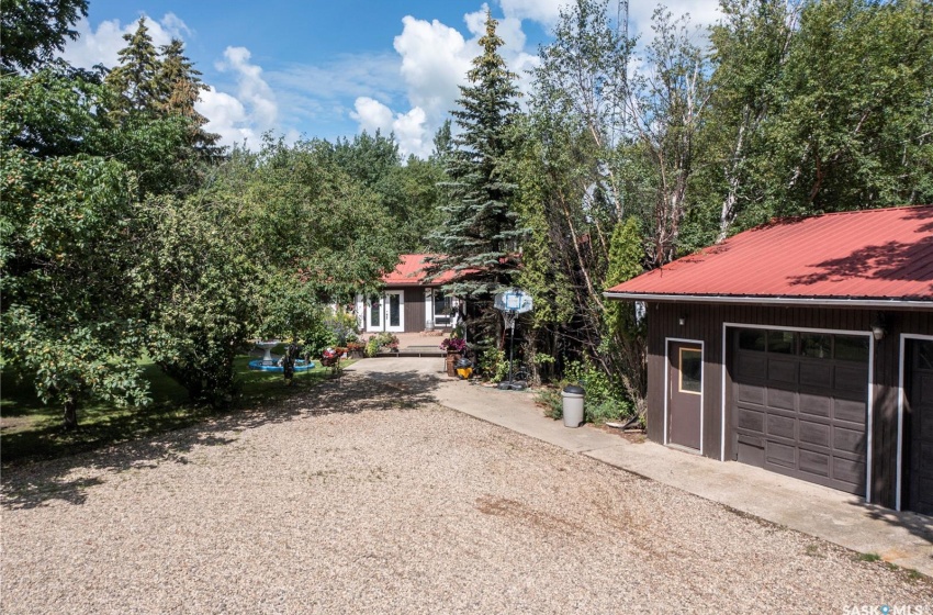 Rural Address, Star City Rm No. 428, Saskatchewan S0E 1A0, 5 Bedrooms Bedrooms, 16 Rooms Rooms,3 BathroomsBathrooms,Acreage,For Sale,30 Acre Oasis RM Star City,Rural Address,SK988759