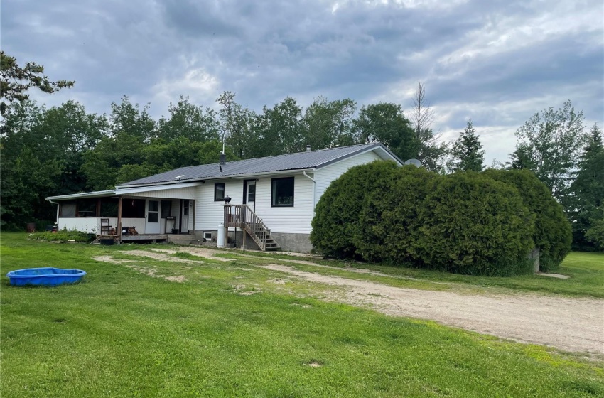 Rural Address, Meadow Lake Rm No.588, Saskatchewan S9X 1Y5, 4 Bedrooms Bedrooms, 13 Rooms Rooms,2 BathroomsBathrooms,Acreage,For Sale,10 acres SE of Meadow Lake,Rural Address,SK988951