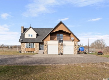 305075 Mierau ROAD, Corman Park Rm No. 344, Saskatchewan S0K 4S0, 7 Bedrooms Bedrooms, 21 Rooms Rooms,5 BathroomsBathrooms,Acreage,For Sale,Mierau Road Acreage,Mierau,SK989066