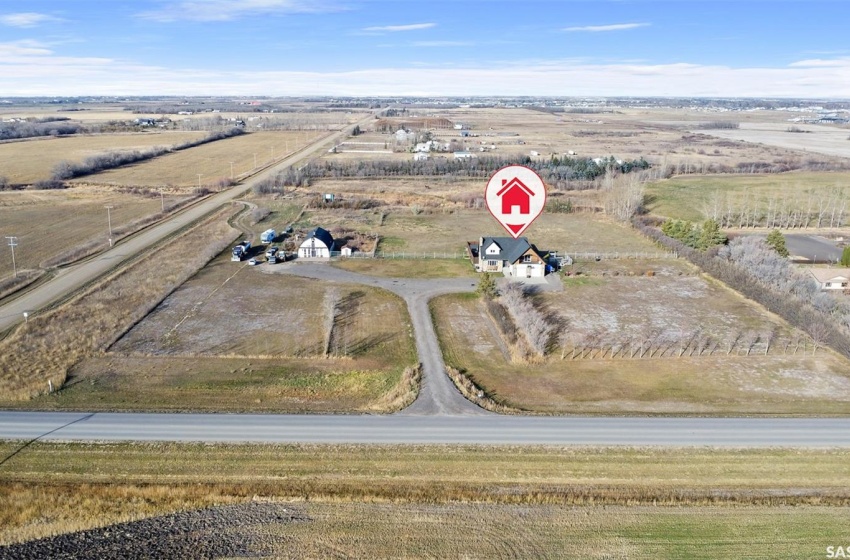 305075 Mierau ROAD, Corman Park Rm No. 344, Saskatchewan S0K 4S0, 7 Bedrooms Bedrooms, 21 Rooms Rooms,5 BathroomsBathrooms,Acreage,For Sale,Mierau Road Acreage,Mierau,SK989066