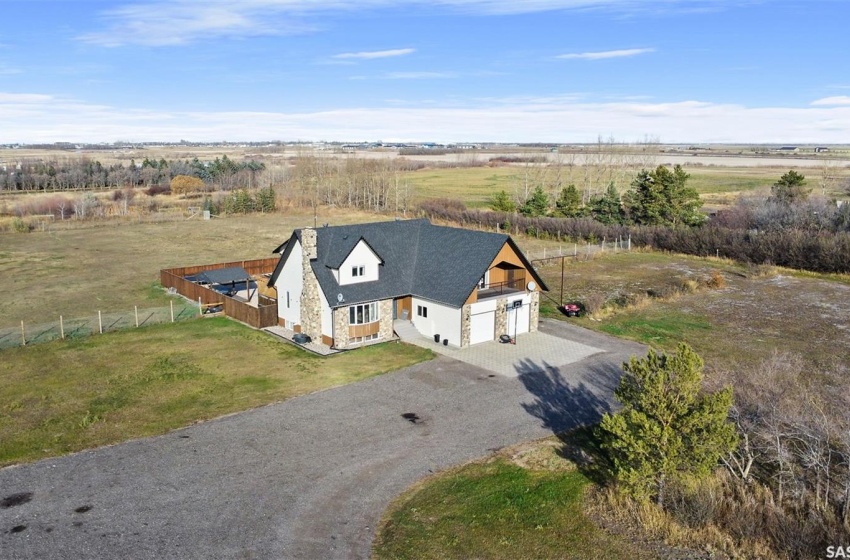 305075 Mierau ROAD, Corman Park Rm No. 344, Saskatchewan S0K 4S0, 7 Bedrooms Bedrooms, 21 Rooms Rooms,5 BathroomsBathrooms,Acreage,For Sale,Mierau Road Acreage,Mierau,SK989066