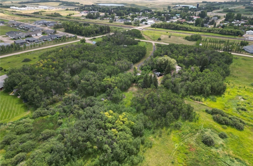 110 Ebenal WAY, Mclean, Saskatchewan S0G 3E0, 3 Bedrooms Bedrooms, 10 Rooms Rooms,2 BathroomsBathrooms,Acreage,For Sale,Ebenal,SK990222