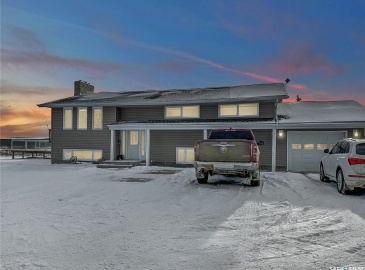 Rural Address, Moose Mountain Rm No. 63, Saskatchewan S0C 0R0, 6 Bedrooms Bedrooms, 17 Rooms Rooms,2 BathroomsBathrooms,Acreage,For Sale,Moose Mtn View Acreage,Rural Address,SK990270