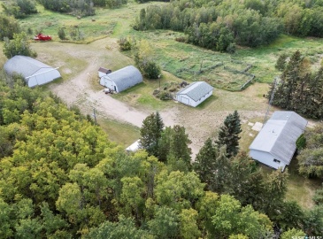 Rural Address, Middle Lake, Saskatchewan S0K 2X0, 3 Bedrooms Bedrooms, 8 Rooms Rooms,1 BathroomBathrooms,Acreage,For Sale,Rural Address- Middle lake Acreage,Rural Address,SK990685