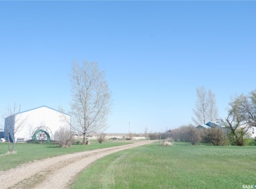 Rural Address, Craik Rm No. 222, Saskatchewan S0H 0R0, 3 Bedrooms Bedrooms, 10 Rooms Rooms,1 BathroomBathrooms,Acreage,For Sale,Stratulat acreage,Rural Address,SK969305