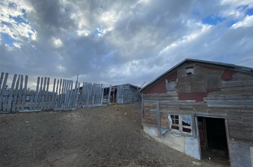 View of property exterior