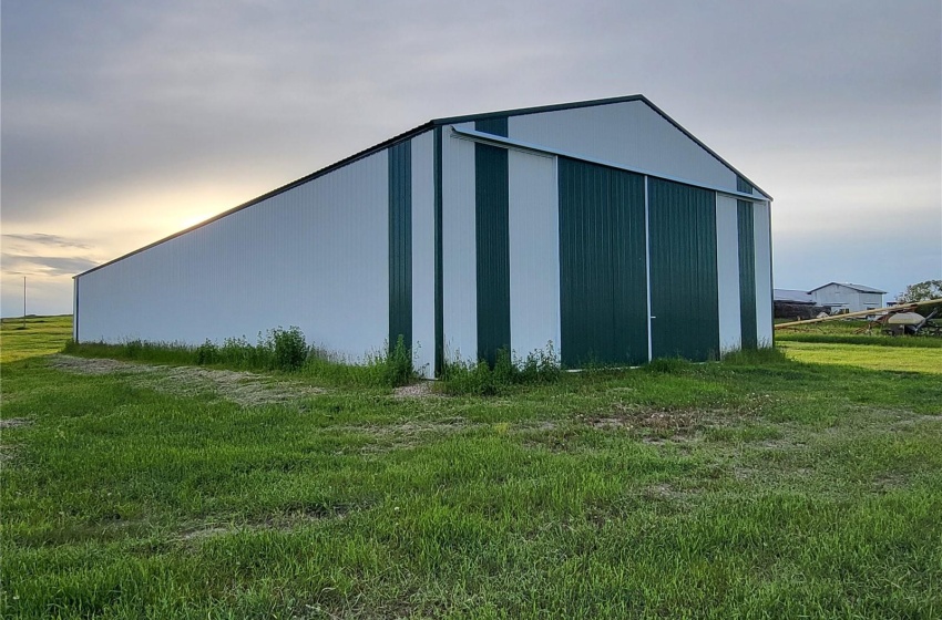 Rural Address, Battle River Rm No. 438, Saskatchewan S0M 0E0, 7 Bedrooms Bedrooms, ,2 BathroomsBathrooms,Farm,For Sale,Battleford 699 acres Turnkey Irrigated Farm,Rural Address,SK976281