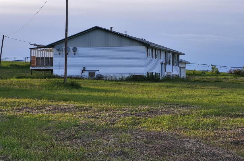 Rural Address, Battle River Rm No. 438, Saskatchewan S0M 0E0, 7 Bedrooms Bedrooms, ,2 BathroomsBathrooms,Farm,For Sale,Battleford 699 acres Turnkey Irrigated Farm,Rural Address,SK976281