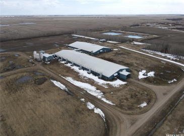 Rural Address, Star City Rm No. 428, Saskatchewan S0E 2A0, ,Farm,For Sale,Kelsey Barn,Rural Address,SK976836