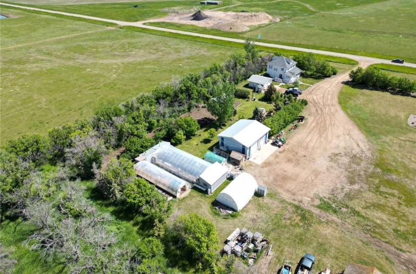 Rural Address, Lawtonia Rm No. 135, Saskatchewan S0H 2B0, 4 Bedrooms Bedrooms, 11 Rooms Rooms,2 BathroomsBathrooms,Acreage,For Sale,Hodgeville Acreage,Rural Address,SK969716