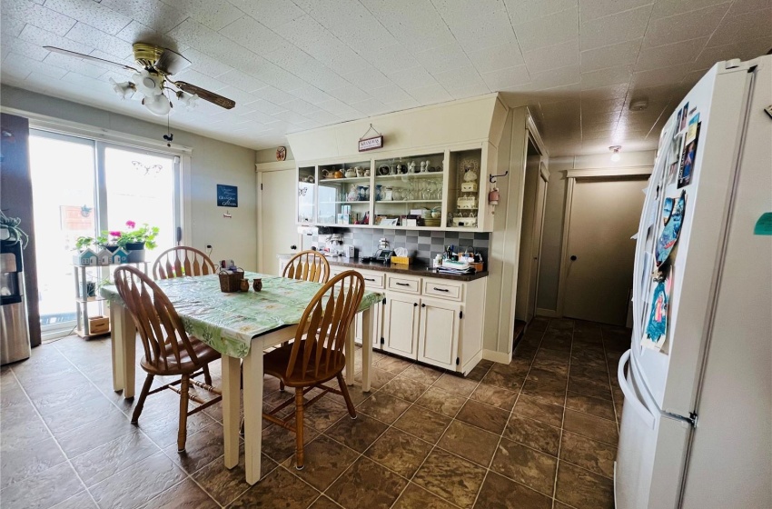 Rural Address, Lawtonia Rm No. 135, Saskatchewan S0H 2B0, 4 Bedrooms Bedrooms, 11 Rooms Rooms,2 BathroomsBathrooms,Acreage,For Sale,Hodgeville Acreage,Rural Address,SK969716