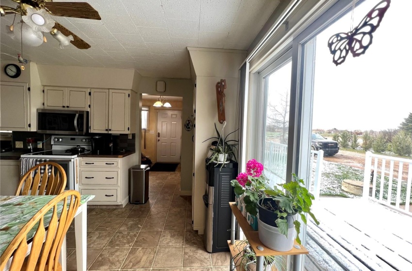 Rural Address, Lawtonia Rm No. 135, Saskatchewan S0H 2B0, 4 Bedrooms Bedrooms, 11 Rooms Rooms,2 BathroomsBathrooms,Acreage,For Sale,Hodgeville Acreage,Rural Address,SK969716