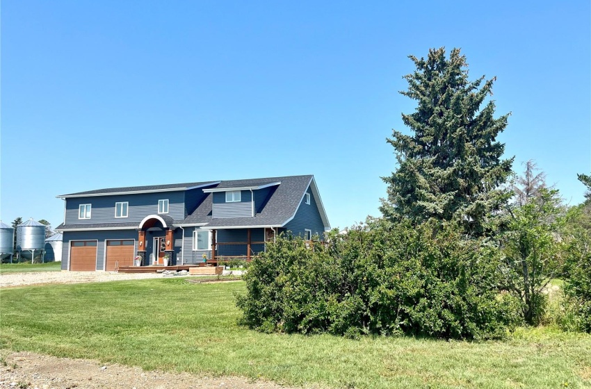 Rural Address, Snipe Lake Rm No. 259, Saskatchewan S0L 1A0, 6 Bedrooms Bedrooms, 20 Rooms Rooms,3 BathroomsBathrooms,Acreage,For Sale,Howe Acres,Rural Address,SK991084