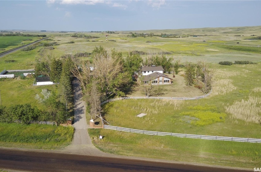 Rural Address, Swift Current Rm No. 137, Saskatchewan S9H 0A0, 5 Bedrooms Bedrooms, 16 Rooms Rooms,4 BathroomsBathrooms,Acreage,For Sale,Bregenser Acreage,Rural Address,SK970129