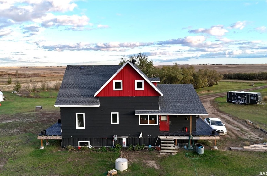 Rural Address, Loreburn Rm No. 254, Saskatchewan S0H 3Z0, 6 Bedrooms Bedrooms, 19 Rooms Rooms,3 BathroomsBathrooms,Acreage,For Sale,Lemcke Acreage,Rural Address,SK992260