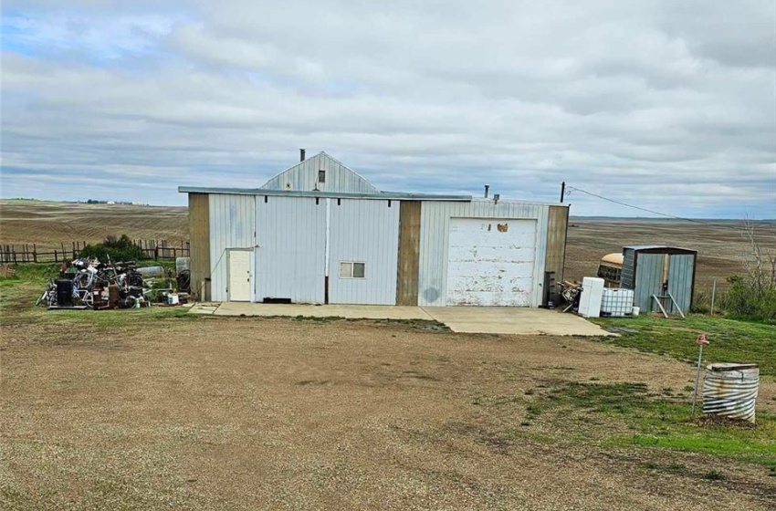 Rural Address, Laporte, Saskatchewan S0L 1W0, 4 Bedrooms Bedrooms, 14 Rooms Rooms,2 BathroomsBathrooms,Acreage,For Sale,Bailey Acreage,Rural Address,SK970318