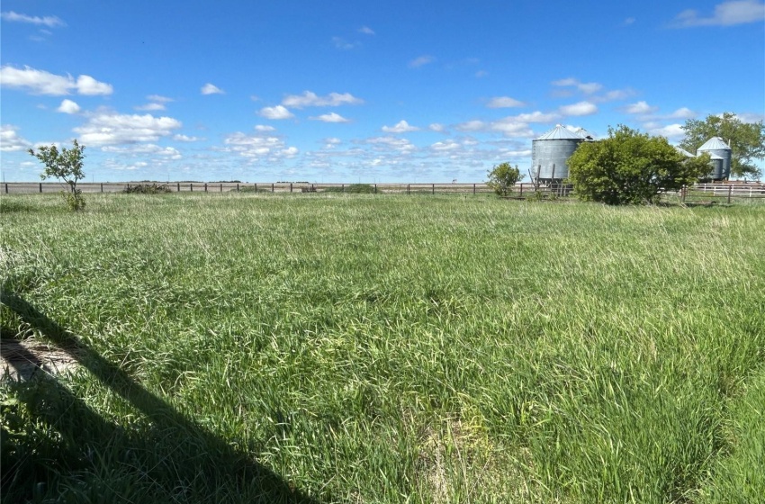 Rural Address, Enniskillen Rm No. 3, Saskatchewan S0C 2B0, 3 Bedrooms Bedrooms, 15 Rooms Rooms,3 BathroomsBathrooms,Acreage,For Sale,Rodenbush Acreage,Rural Address,SK970924