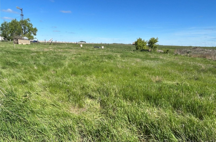 Rural Address, Enniskillen Rm No. 3, Saskatchewan S0C 2B0, 3 Bedrooms Bedrooms, 15 Rooms Rooms,3 BathroomsBathrooms,Acreage,For Sale,Rodenbush Acreage,Rural Address,SK970924