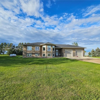 Rural Address, Round Valley Rm No. 410, Saskatchewan S0K 4L0, 5 Bedrooms Bedrooms, 19 Rooms Rooms,4 BathroomsBathrooms,Acreage,For Sale,Gilbert Acreage,Rural Address,SK971007