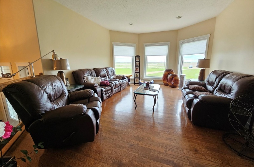 Rural Address, Round Valley Rm No. 410, Saskatchewan S0K 4L0, 5 Bedrooms Bedrooms, 19 Rooms Rooms,4 BathroomsBathrooms,Acreage,For Sale,Gilbert Acreage,Rural Address,SK971007