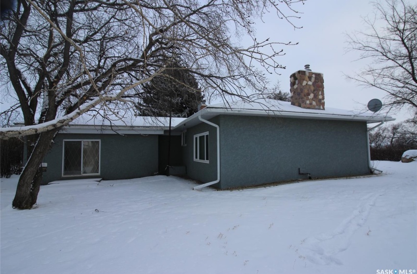 Rural Address, Frontier, Saskatchewan S0N 0W0, 4 Bedrooms Bedrooms, 15 Rooms Rooms,3 BathroomsBathrooms,Acreage,For Sale,Wills Acreage,Rural Address,SK992381