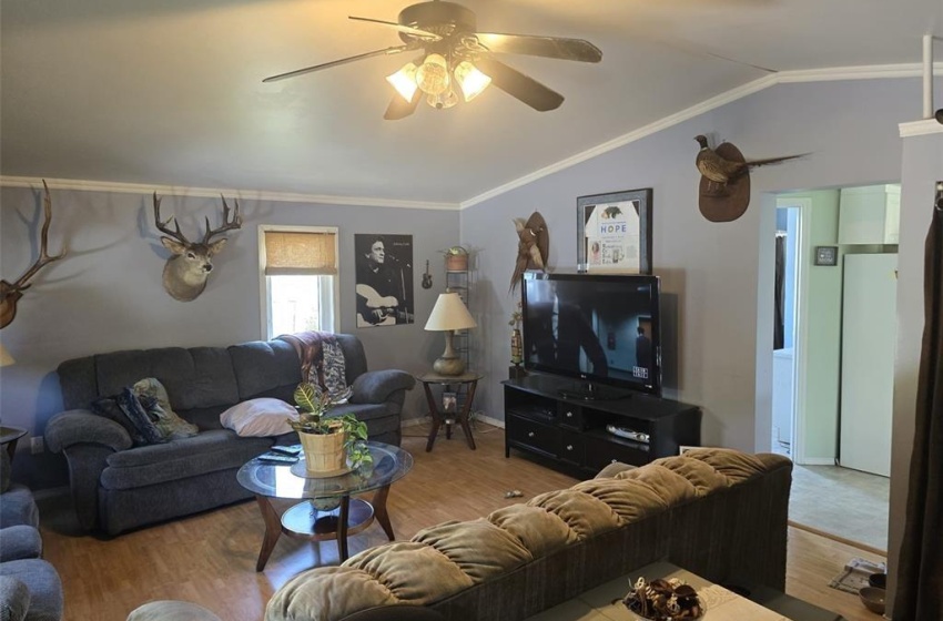 Rural Address, Elfros Rm No. 307, Saskatchewan S0A 4T0, 3 Bedrooms Bedrooms, 11 Rooms Rooms,1 BathroomBathrooms,Acreage,For Sale,Eskra Acreage,Rural Address,SK992546