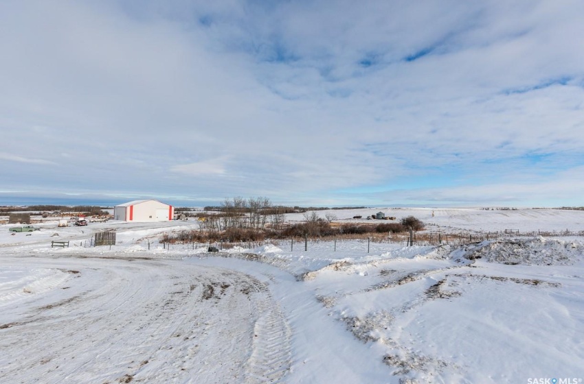 Rural Address, Eye Hill Rm No. 382, Saskatchewan S0L 2C0, 3 Bedrooms Bedrooms, ,3 BathroomsBathrooms,Farm,For Sale,Wiens acreage/farmland,Rural Address,SK990516