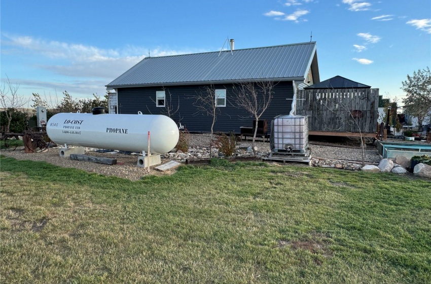 Rural Address, Enterprise Rm No. 142, Saskatchewan S0N 2E0, 3 Bedrooms Bedrooms, ,2 BathroomsBathrooms,Farm,For Sale,Fischer Farm,Rural Address,SK990688