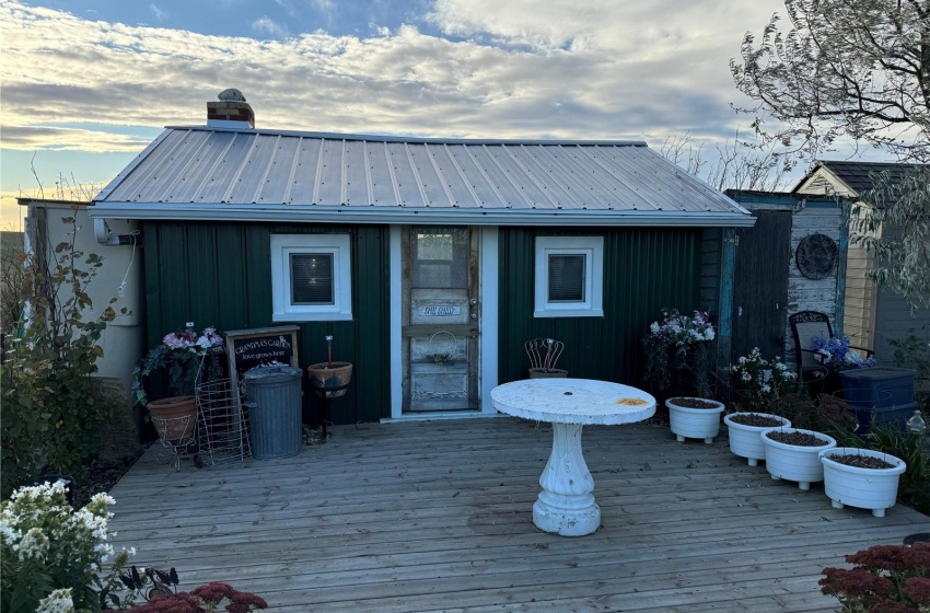 Rural Address, Enterprise Rm No. 142, Saskatchewan S0N 2E0, 3 Bedrooms Bedrooms, ,2 BathroomsBathrooms,Farm,For Sale,Fischer Farm,Rural Address,SK990688