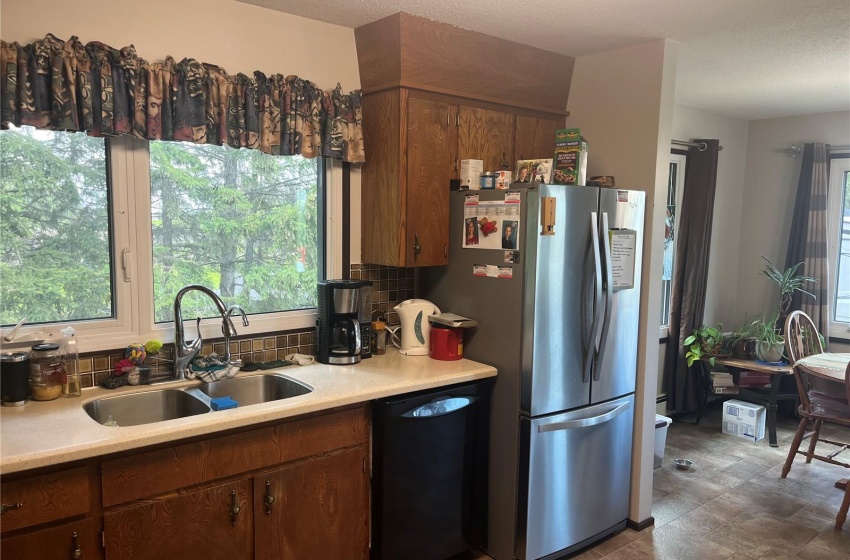 Rural Address, Elfros Rm No. 307, Saskatchewan S0A 4T0, 4 Bedrooms Bedrooms, 15 Rooms Rooms,3 BathroomsBathrooms,Acreage,For Sale,Wynyard Acreage,Rural Address,SK971335