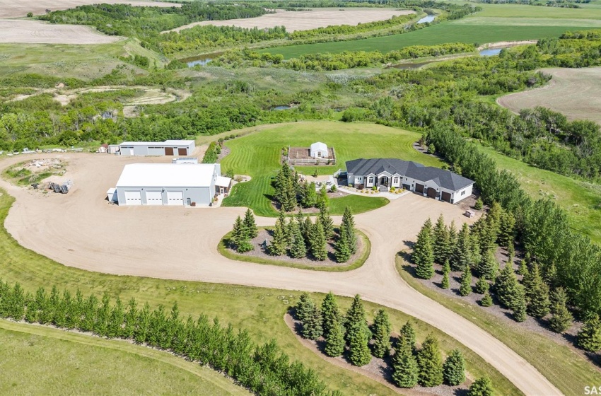 Rural Address, Battle River Rm No. 438, Saskatchewan S0M 0E0, 4 Bedrooms Bedrooms, 20 Rooms Rooms,3 BathroomsBathrooms,Acreage,For Sale,Scholl Acreage,Rural Address,SK971744