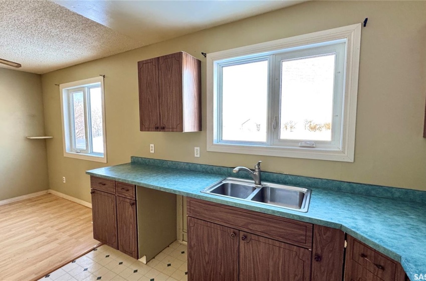 Rural Address, Willner Rm No. 253, Saskatchewan S0H 3Z0, 3 Bedrooms Bedrooms, 16 Rooms Rooms,2 BathroomsBathrooms,Acreage,For Sale,Jess Acreage RM Willner,Rural Address,SK992601