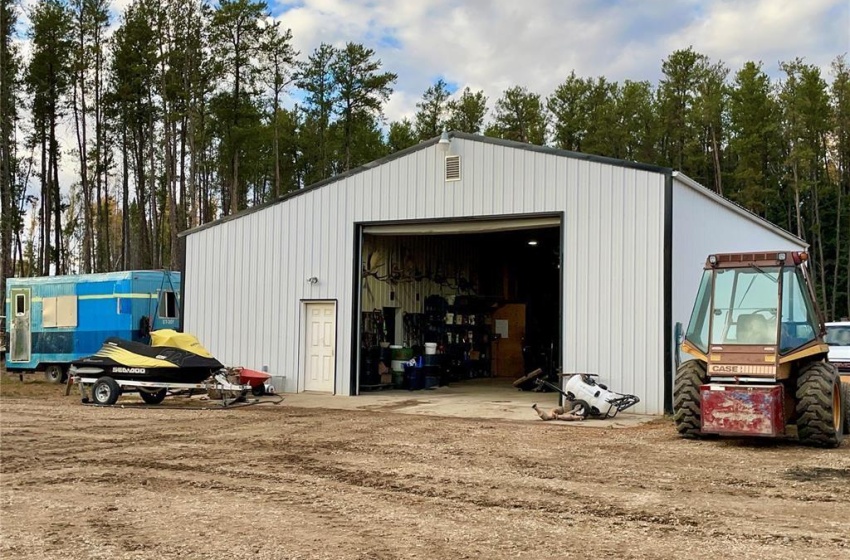 Rural Address, Hudson Bay Rm No. 394, Saskatchewan S0E 0Y0, 4 Bedrooms Bedrooms, 12 Rooms Rooms,3 BathroomsBathrooms,Acreage,For Sale,Morton Acreage,Rural Address,SK992657