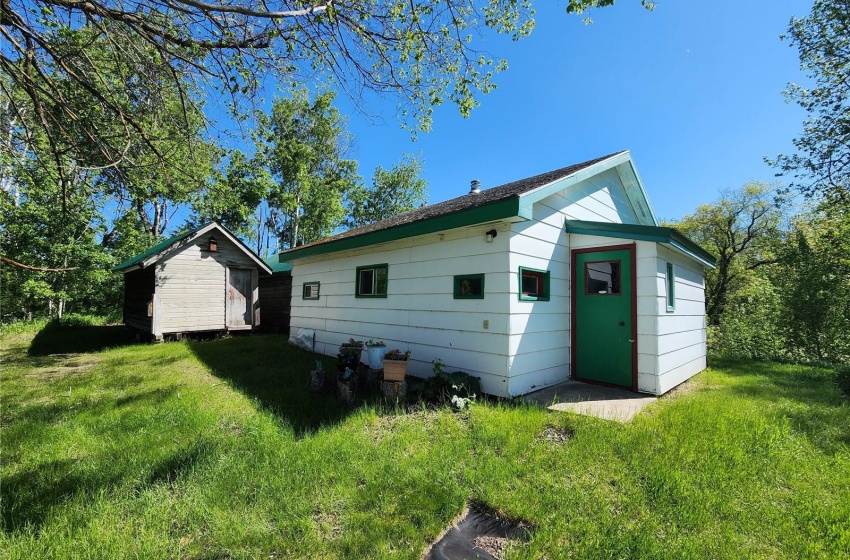 1 Rural Address, Preeceville Rm No. 334, Saskatchewan S0A 3B0, 4 Bedrooms Bedrooms, 19 Rooms Rooms,4 BathroomsBathrooms,Acreage,For Sale,Pitt Acreage,Rural Address,SK973026