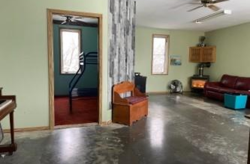 NW 12-4-2 W2 Rural Address, Moose Creek Rm No. 33, Saskatchewan S0C 2B0, 5 Bedrooms Bedrooms, 14 Rooms Rooms,2 BathroomsBathrooms,Acreage,For Sale,Mellom Acreage,Rural Address,SK992731