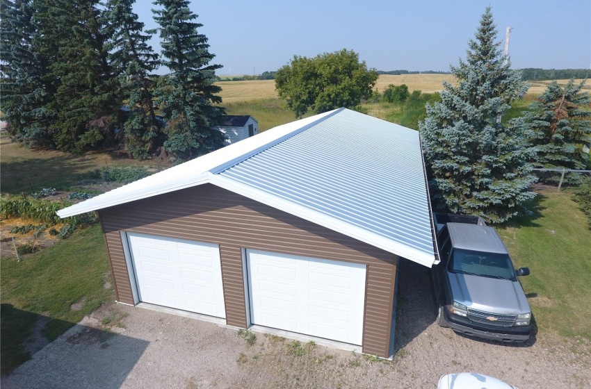 Birds eye view of property with a rural view