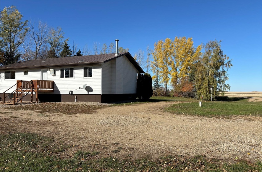 Rural Address, Eyebrow Rm No. 193, Saskatchewan S0H 1L0, 4 Bedrooms Bedrooms, 13 Rooms Rooms,3 BathroomsBathrooms,Acreage,For Sale,West Eyebrow Acreage,Rural Address,SK992884