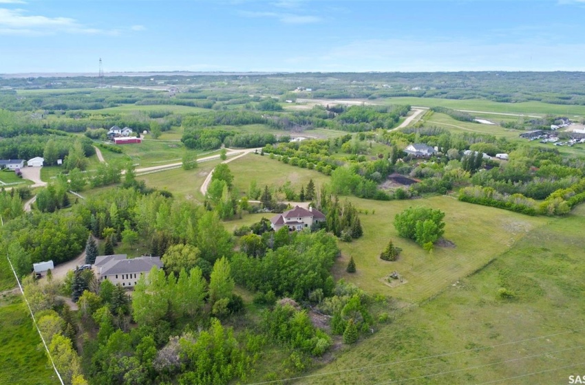 Birds eye view of property featuring a rural view