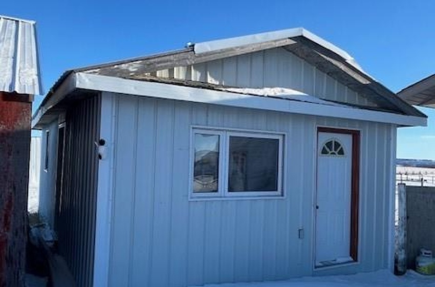 Rural Address, Grandora, Saskatchewan S0K 1V0, 6 Bedrooms Bedrooms, 15 Rooms Rooms,3 BathroomsBathrooms,Acreage,For Sale,Lazy T Stables,Rural Address,SK992960