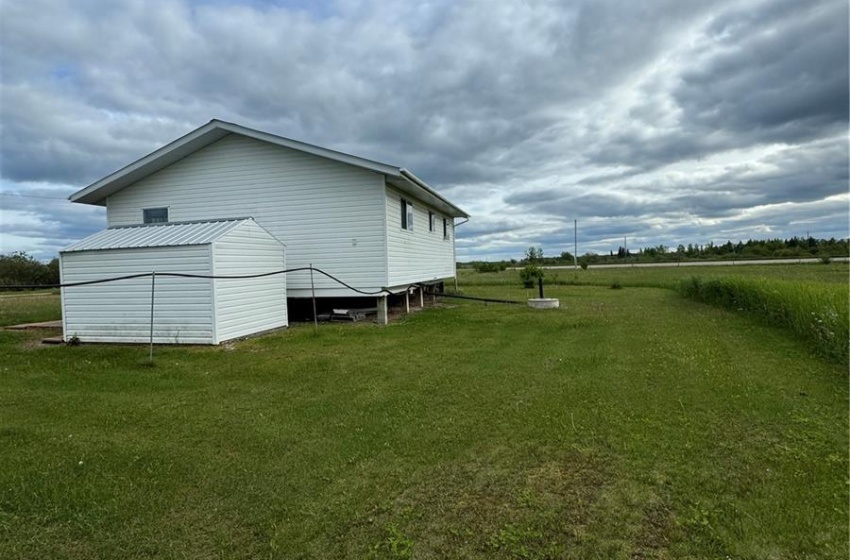 1 George AVENUE, Clemenceau, Saskatchewan S0E 0Y0, 2 Bedrooms Bedrooms, 5 Rooms Rooms,1 BathroomBathrooms,Acreage,For Sale,2.54 acres Clemenceau Main,George,SK974148