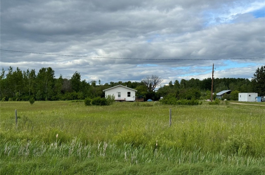 1 George AVENUE, Clemenceau, Saskatchewan S0E 0Y0, 2 Bedrooms Bedrooms, 5 Rooms Rooms,1 BathroomBathrooms,Acreage,For Sale,2.54 acres Clemenceau Main,George,SK974148