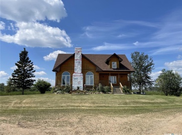 Rural Address, Meadow Lake Rm No.588, Saskatchewan S9X 1Y1, 5 Bedrooms Bedrooms, 15 Rooms Rooms,3 BathroomsBathrooms,Acreage,For Sale,27km East of Meadow Lake,Rural Address,SK993020